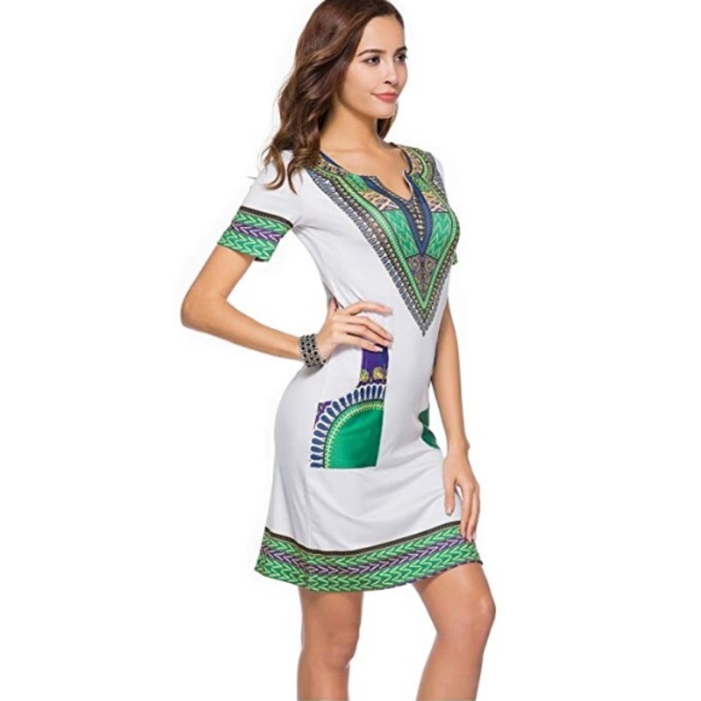 Bohemian V-Neck Tunic with Front Pockets - Picture 2 of 7